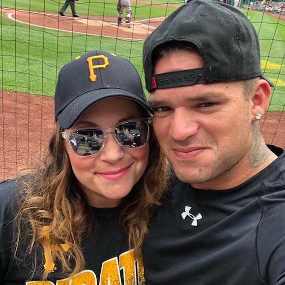 Meet your Posher, Jennifer - Picture 1 of 1